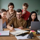 proceso para estudiar en españa
